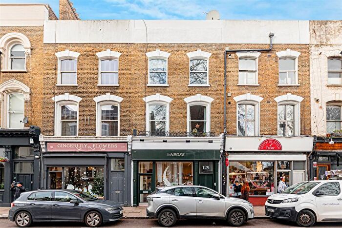 1 Bedroom Flat For Sale In Newington Green Road, London, N1