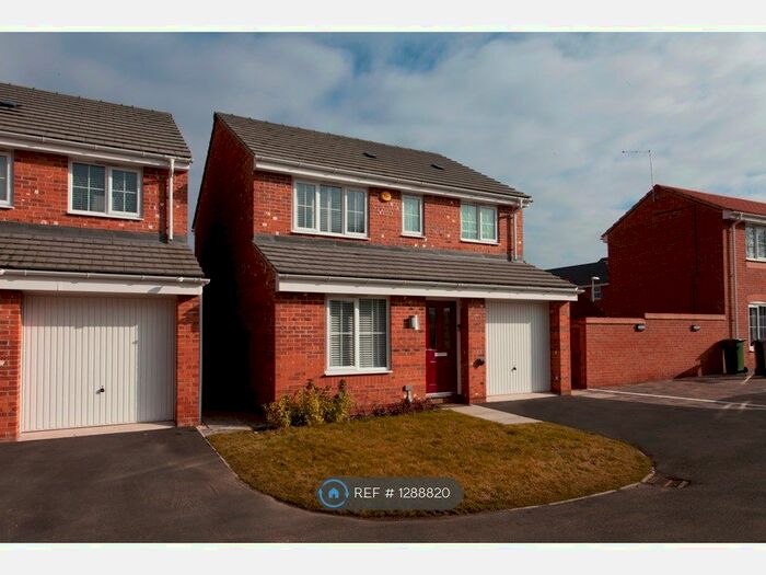 3 Bedroom Detached House To Rent In Kerry Close, Mansfield NG21