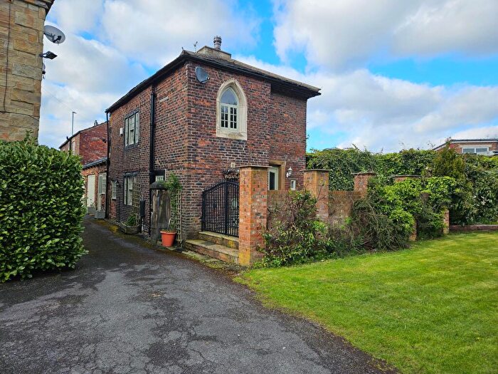 2 Bedroom Cottage To Rent In The Smithy, BD19