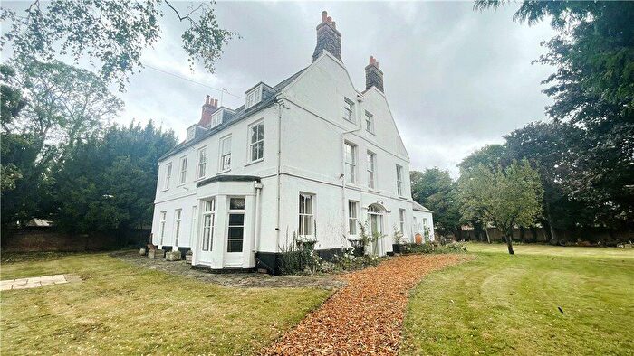 6 Bedroom Detached House To Rent In The Old Vicarage, High Street, Great Barford, MK44