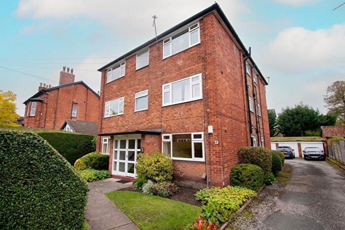 1 Bedroom Apartment To Rent In Broomville Avenue, Sale, M33