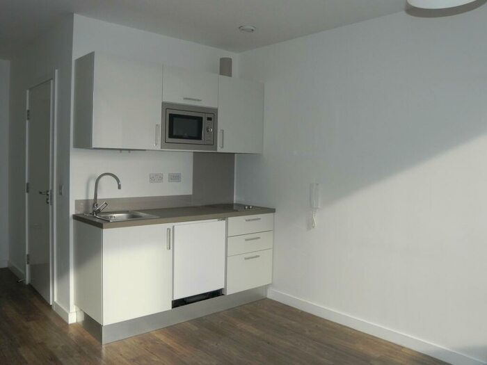 Studio To Rent In Moorfields, L2