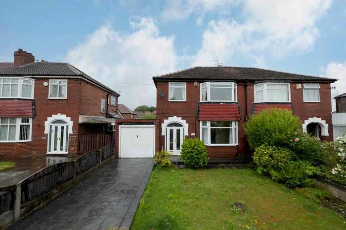 3 Bedroom Semi-Detached House To Rent In Manchester Road, Clifton, M27