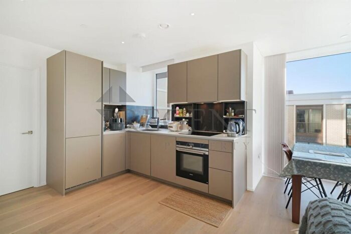 2 Bedroom Apartment To Rent In Coda Residences, Battersea, SW11