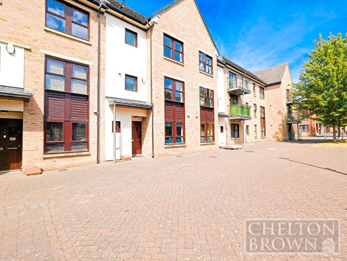 4 Bedroom Terraced House To Rent In The Approach, Northampton, NN5
