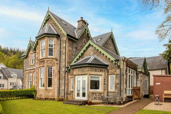 3 Bedroom Flat For Sale In Dalandhui Lane, G84
