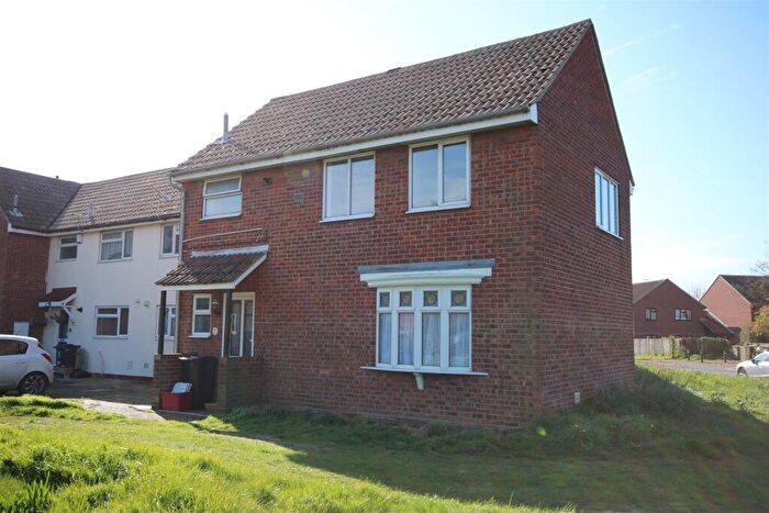 3 Bedroom Detached House To Rent In Gardenia Place, Clacton-on-Sea, CO16