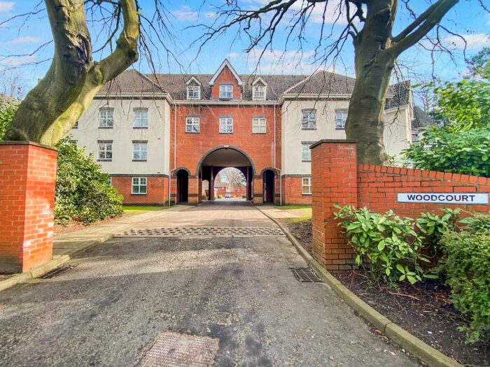 2 Bedroom Apartment To Rent In Brooklands Road, Sale, M33