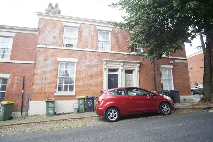 2 Bedroom Flat To Rent In Frenchwood Street, Preston, PR1