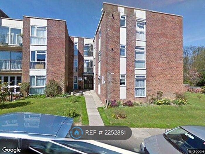 2 Bedroom Flat To Rent In Mill Lane, Crowborough East Sussex, TN6