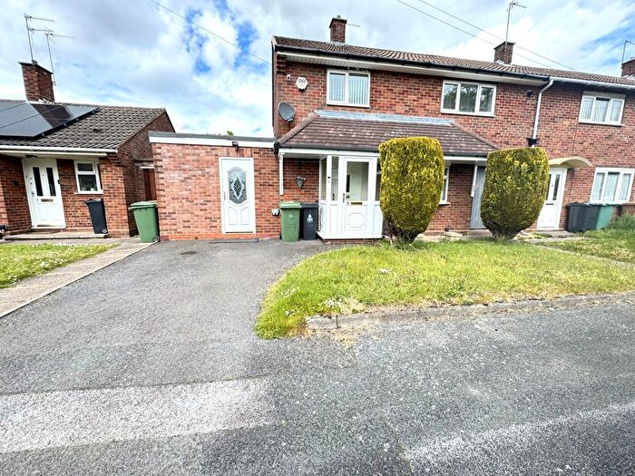 3 Bedroom Terraced House For Sale In Dryden Close, Willenhall, WV12