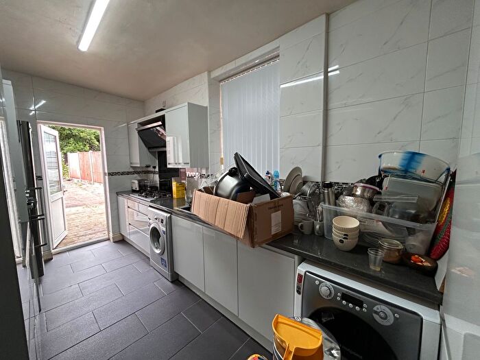 4 Bedroom Terraced House To Rent In Waterloo Road, Smethwick, B66