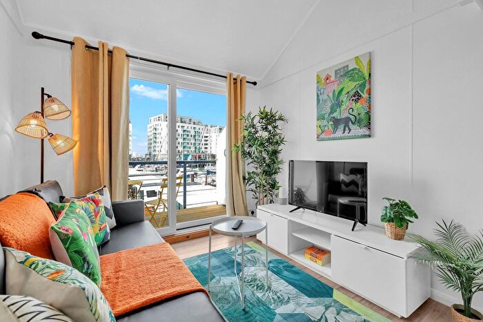 1 Bedroom Flat To Rent In Brighton, BN2