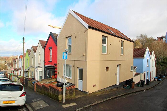 1 Bedroom Apartment To Rent In Summer Hill, Totterdown, BS4