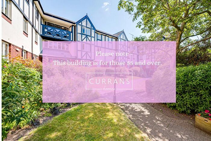 2 Bedroom Flat For Sale In Queens Park View, Chester, CH4