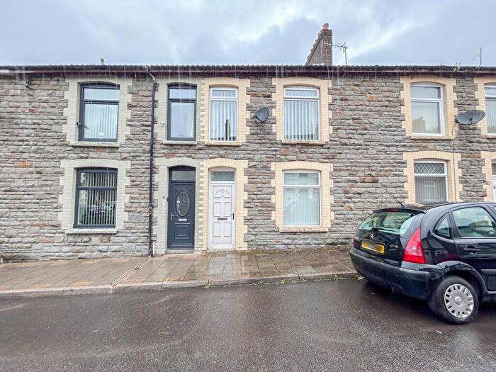 3 Bedroom Terraced House For Sale In Glannant Street, Ynysddu, NP11