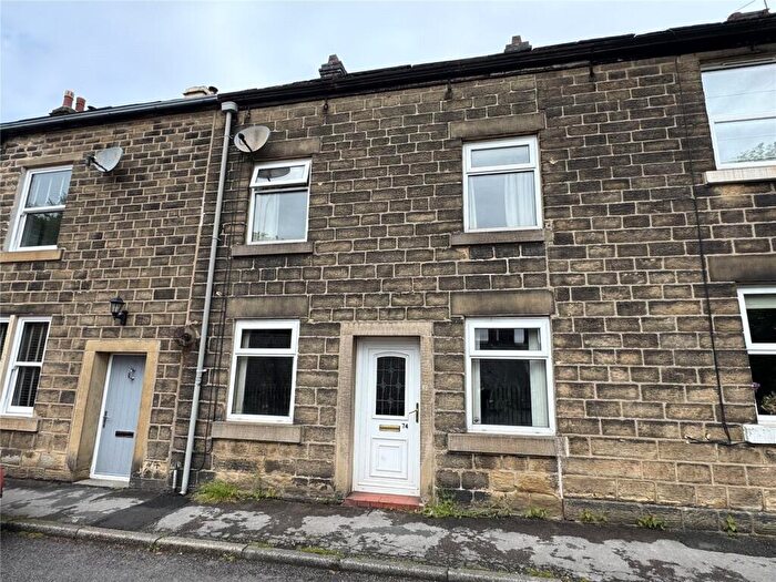 4 Bedroom Terraced House For Sale In Church Street, Glossop, Derbyshire, SK13