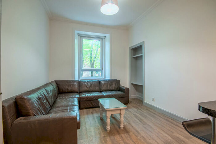 1 Bedroom Flat To Rent In Stewart Terrace Edinburgh United Kingdom, EH11