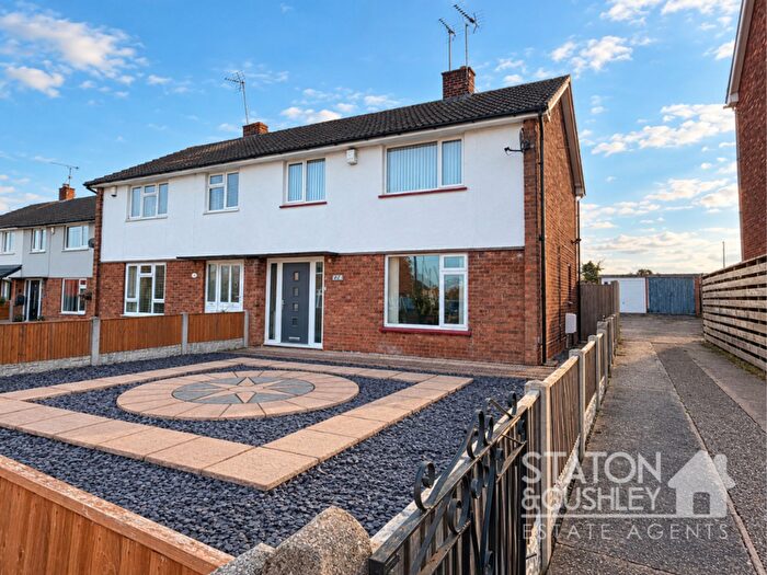 3 Bedroom Semi-Detached House For Sale In Egmanton Road, Meden Vale, NG20