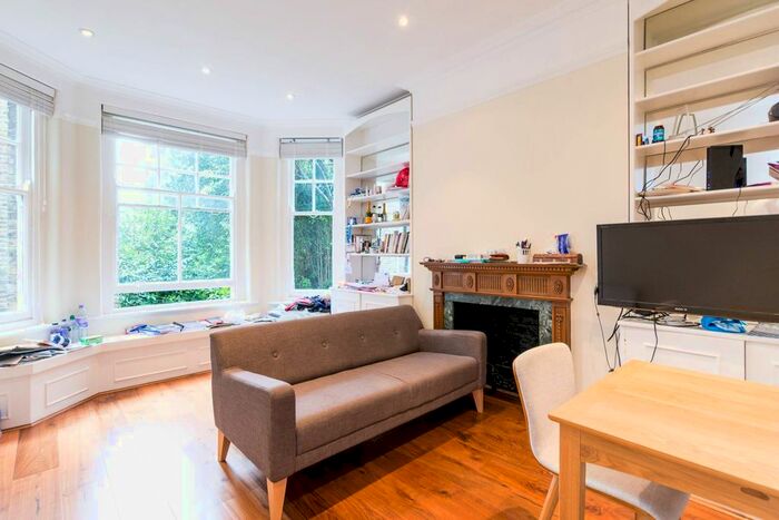 1 Bedroom Flat To Rent In Kings Road, Chelsea, London, SW3