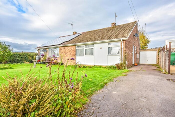 2 Bedroom Semi-Detached Bungalow For Sale In Stonelea, Cam, GL11