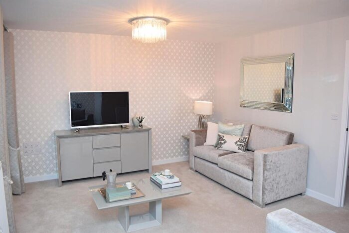 4 Bedroom House To Rent In Bentley Grove, Peterborough, PE3