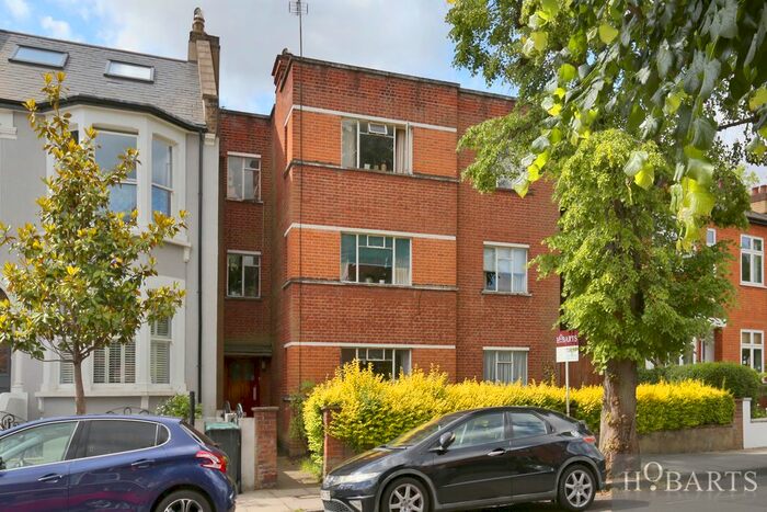 2 Bedroom Flat To Rent In Ossian Road, Stroud Green, London, N4