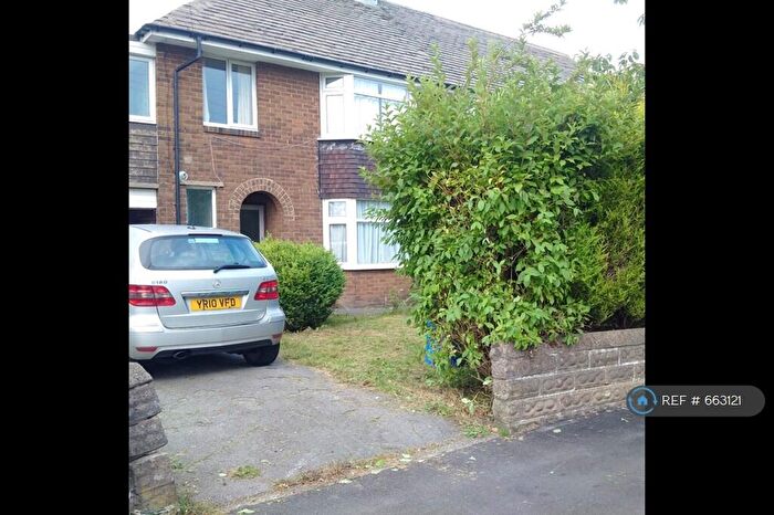 5 Bedroom Semi-Detached House To Rent In Hallam Grange Rise, Sheffield, S10