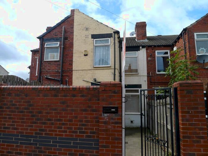 2 Bedroom Terraced House To Rent In Field Crescent, South Elmsall, Pontefract, WF9
