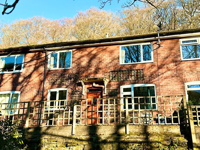 3 Bedroom Terraced House For Sale In VWest View, Hebden Bridge, HX7