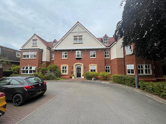 2 Bedroom Apartment To Rent In Egerton Road, Woodthorpe, Nottingham, NG5