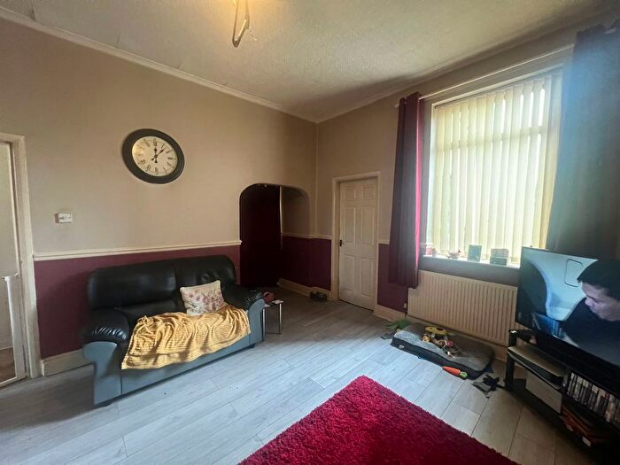 3 Bedroom End Of Terrace House For Sale In Lugsdale Road, Widnes, WA8