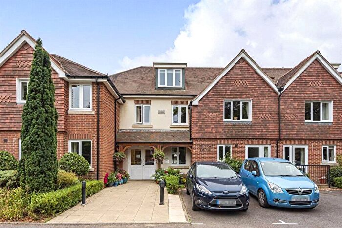 1 Bedroom Apartment To Rent In Headley Road, Hindhead, Surrey, GU26