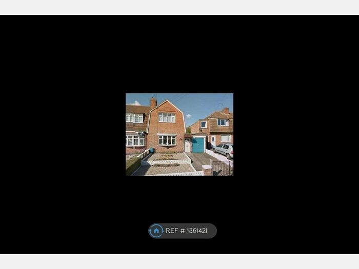 2 Bedroom Semi-Detached House To Rent In Martin Avenue, Oadby, LE2