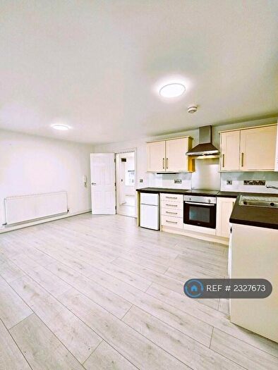 2 Bedroom Flat To Rent In Ightenhill Street, Padiham, Burnley, BB12