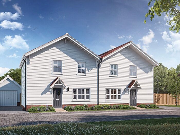 3 Bedroom Semi Detached House For Sale In Manningtree Park, Mistley, Manningtree, CO11