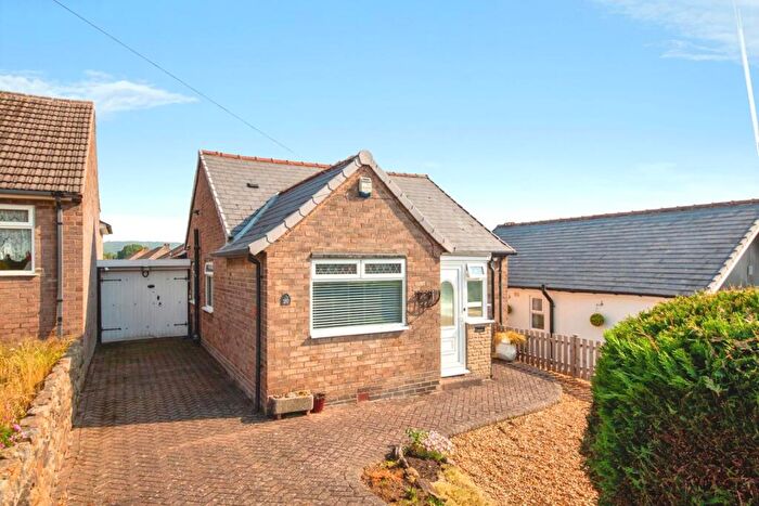 3 Bedroom Bungalow For Sale In Marchwood Avenue, Sheffield, S6