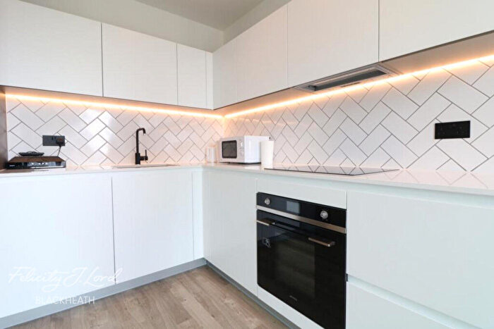1 Bedroom Flat To Rent In Plowden Road, London, SE3