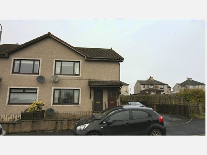2 Bedroom Flat To Rent In Easter Road, Dykehead, ML7