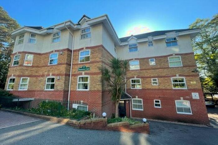 2 Bedroom Flat To Rent In Bourneview Court, Bournemouth, BH2