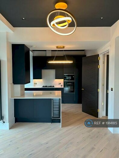 1 Bedroom Flat To Rent In High Road, London, N20