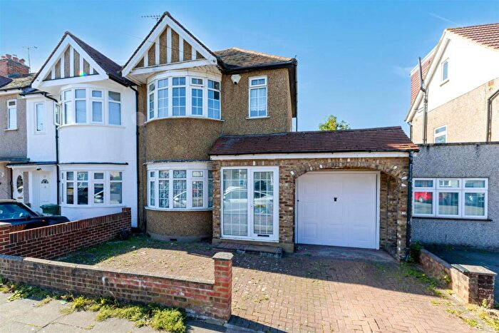 3 Bedroom House For Sale In Bideford Road, Ruislip, HA4