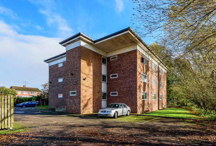 Apartment To Rent In Brook Court, Mitton Way, Tewkesbury, Gloucestershire, GL20