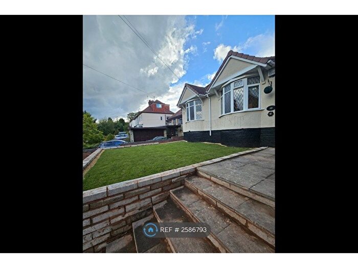 4 Bedroom Bungalow To Rent In Bridgnorth Road, Wolverhampton, WV6