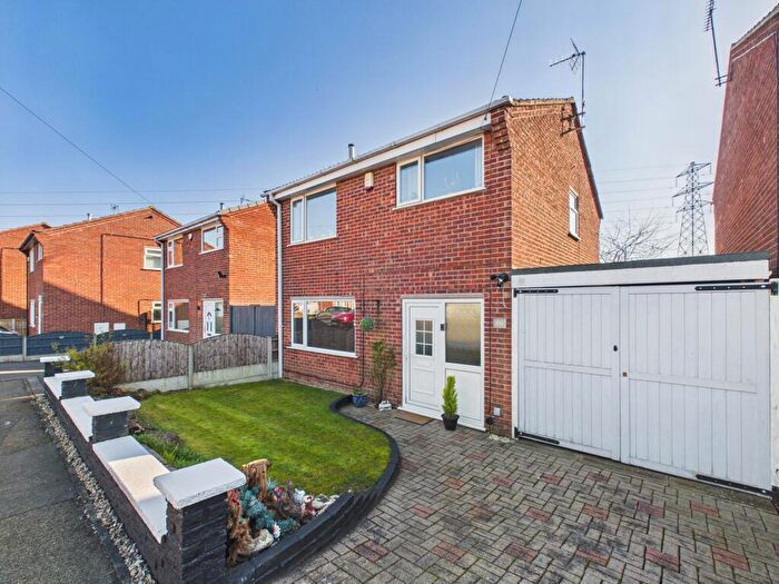 3 Bedroom Detached House For Sale In Bicester Avenue, Stenson Fields, DE24