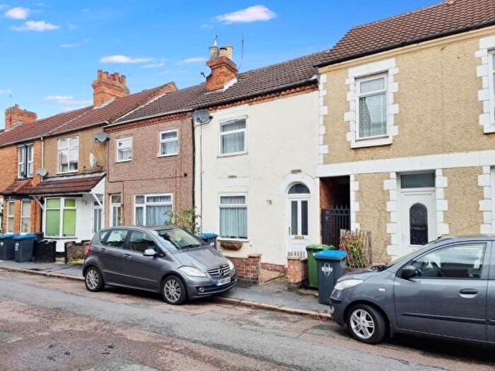 2 Bedroom Terraced House To Rent In East Street, Rugby, CV21