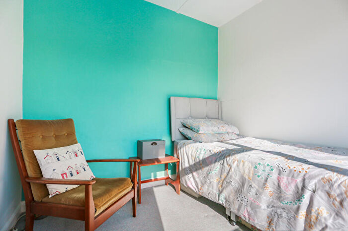 3 Bedroom Semi-Detached House For Sale In Wilfrid Road, Hove, BN3