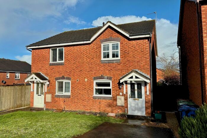 2 Bedroom Semi-Detached House To Rent In Sparrow Way, Oxford, OX4