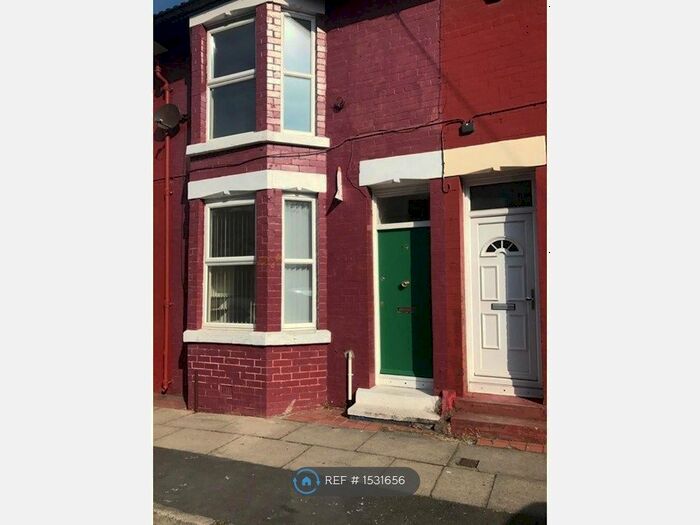 3 Bedroom Maisonette To Rent In Hinton Street, Litherland, Liverpool, L21