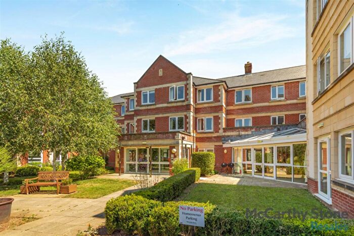 2 Bedroom Apartment For Sale In Thomas Court, Marlborough Road, Cardiff, Glamorgan, CF23